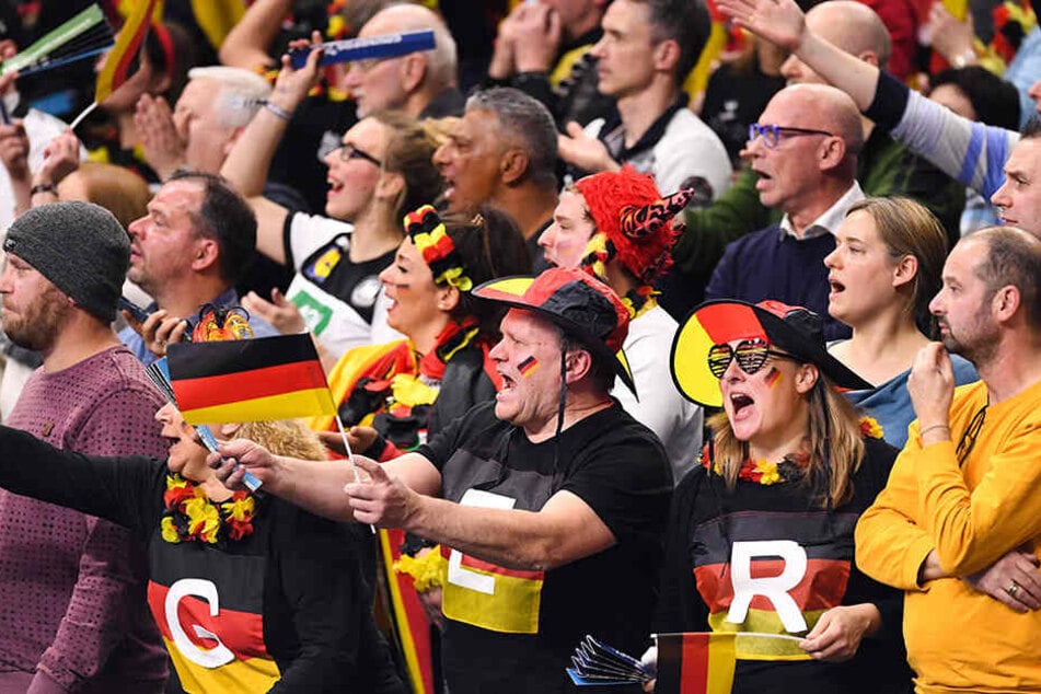 Auf den Rängen fieberten die deutschen Fans ordentlich mit ihren Lieblingen.
