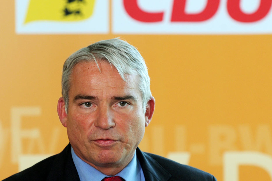 Nach Innenminister Thomas Strobl (CDU) legen Beamte bei Abschiebungen den Fokus auf Gefährder. (Symbolbild)