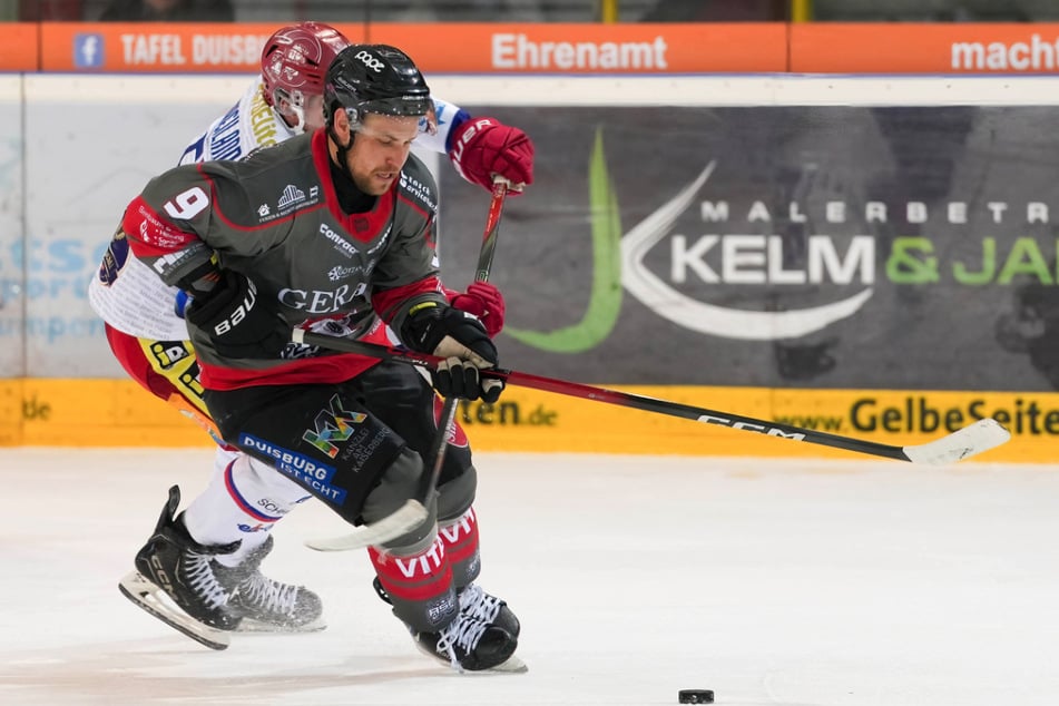 Am Freitag kann Deggendorf mit einem Sieg die Serie für sich entscheiden.