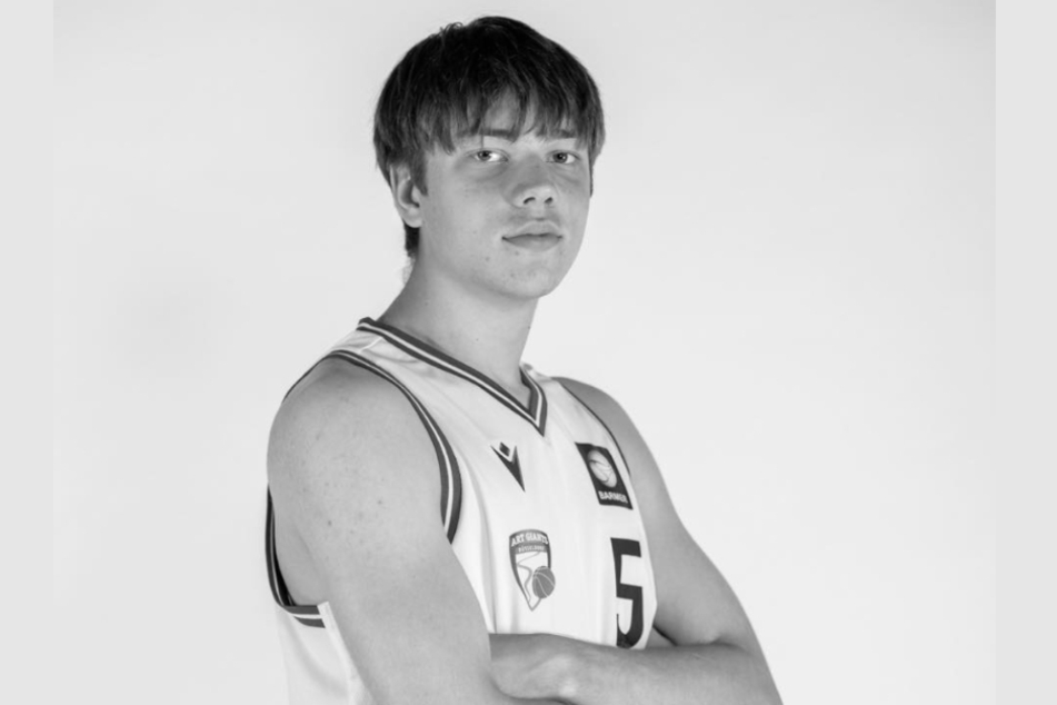 Artem Kozachenko ging in der Nachwuchs- und Jugend-Basketball-Bundesliga (NBBL) für die ART Giants auf Korbjagd. Er wurde nur 18 Jahre alt.