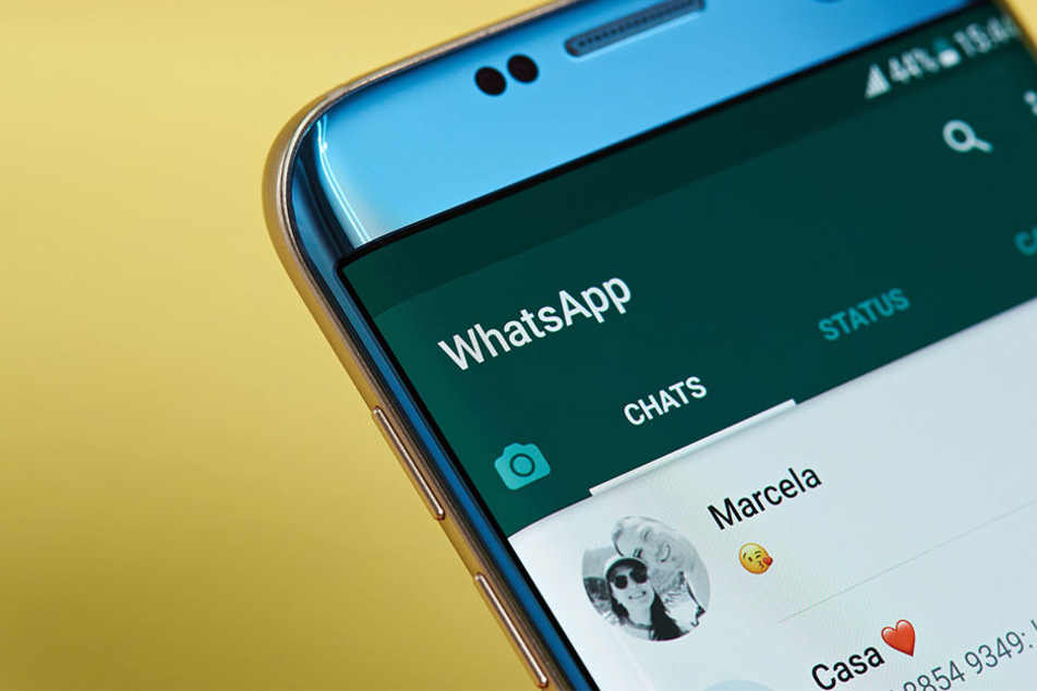 Das gleichzeitige Weiterleiten von WhatsApp-Nachrichten wird begrenzt.