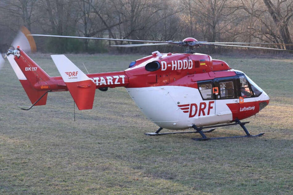 Der Motorrad-Fahrer wurde schwer verletzt ins Krankenhaus geflogen.