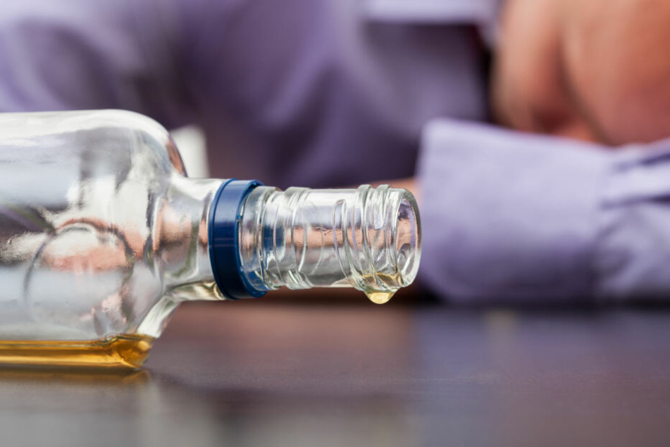 Der Mann hatte wohl zu viel Alkohol intus. (Symbolbild)