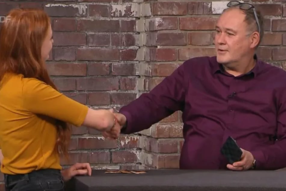 Letztendlich macht aber Walter Lehnertz den Deal. Der 58-Jährige zahlt stolze 350 Euro für das kuriose Objekt.