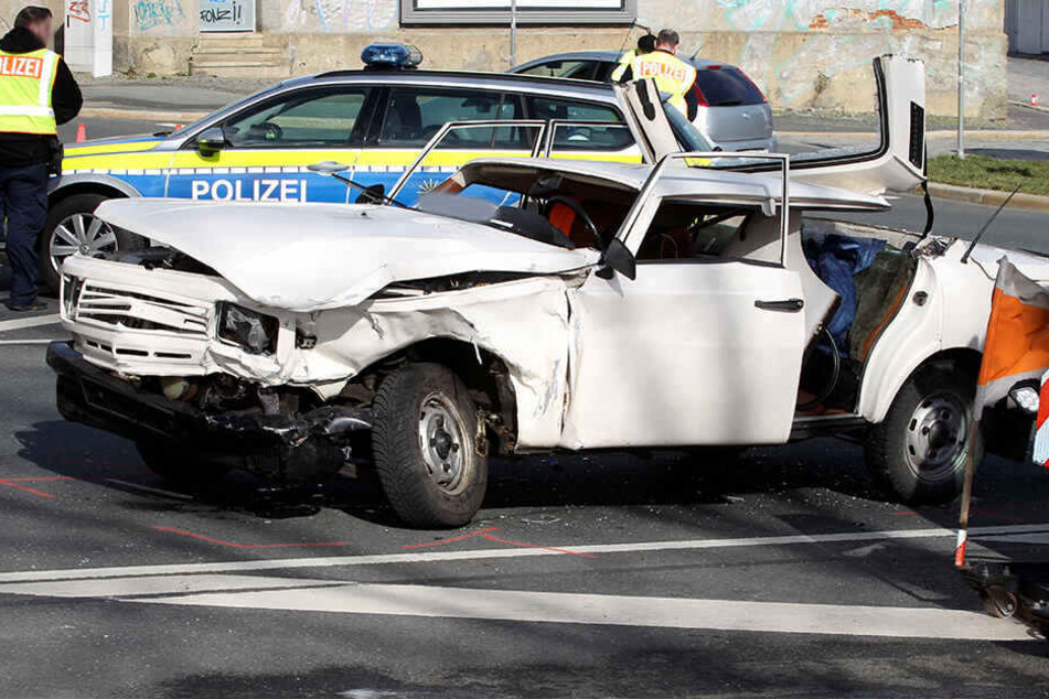 Erst vor wenigen Tagen gab es an der Kreuzung einen schweren Unfall mit sechs Verletzten.