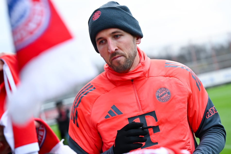 Zuletzt bereitete sich Harry Kane (32) auf dem Trainingsgelände an der Säbener Straße auf die Königsklasse vor. Nach seinem Willen könnten hier noch einige weitere Jahre folgen.