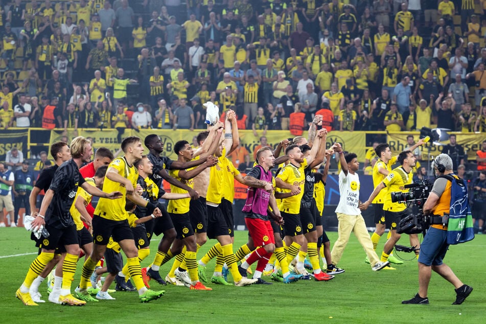 Der BVB hat allen Grund zum Jubeln: Borussia Dortmund hat sechs von sieben Saisonspielen gewonnen.