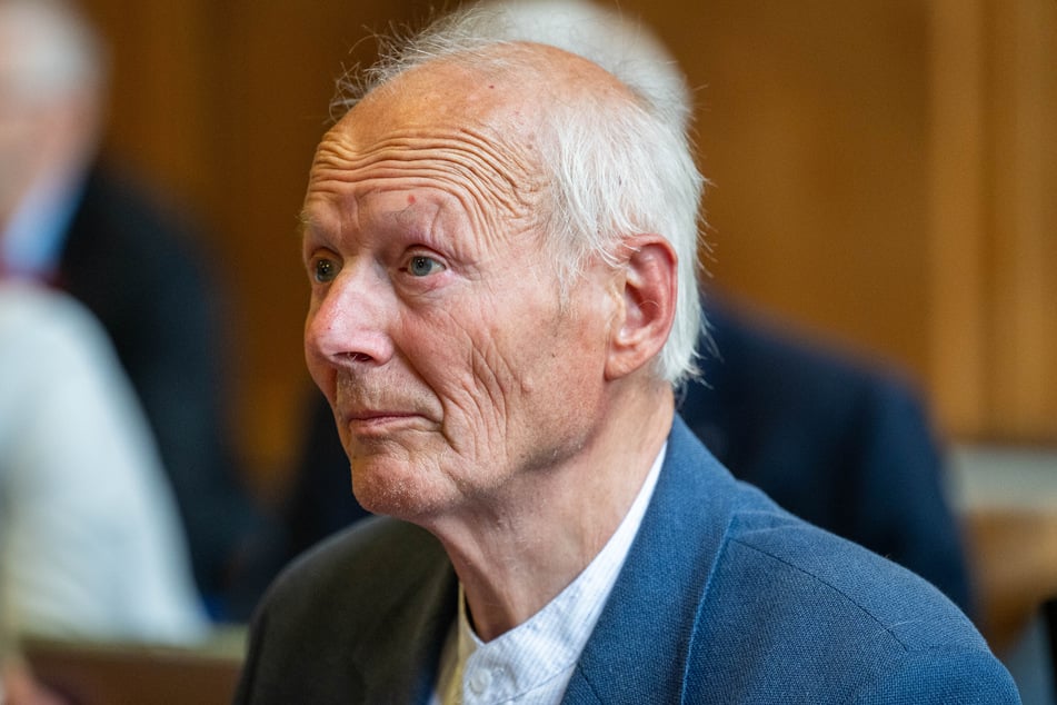Die Vorlage, das Ausscheiden von Karl Kohlmann (79, Pro Chemnitz/Freie Sachsen) aus wichtigem Grund anzuerkennen, wurde abgelehnt.