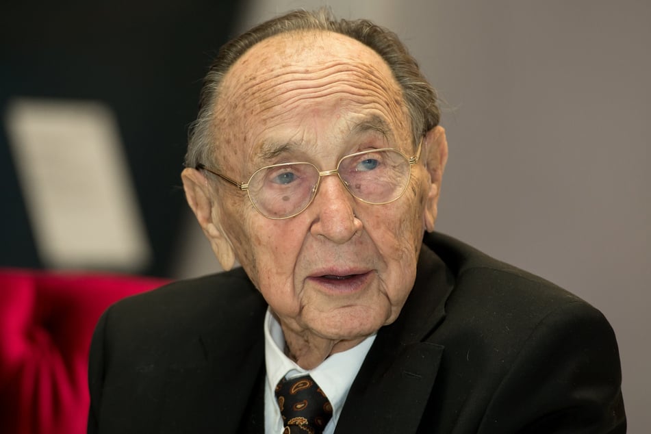 Wird ein sächsischer Airport bald nach ihm benannt? Hans-Dietrich Genscher (†89).