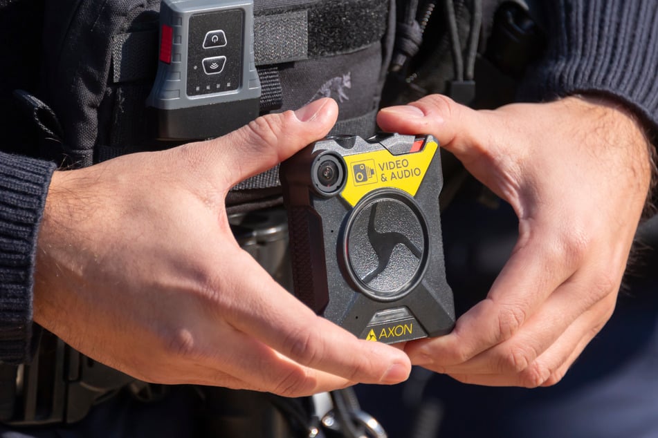 Der Einsatz von Bodycams bei der sächsischen Polizei ist alles andere als unumstritten.