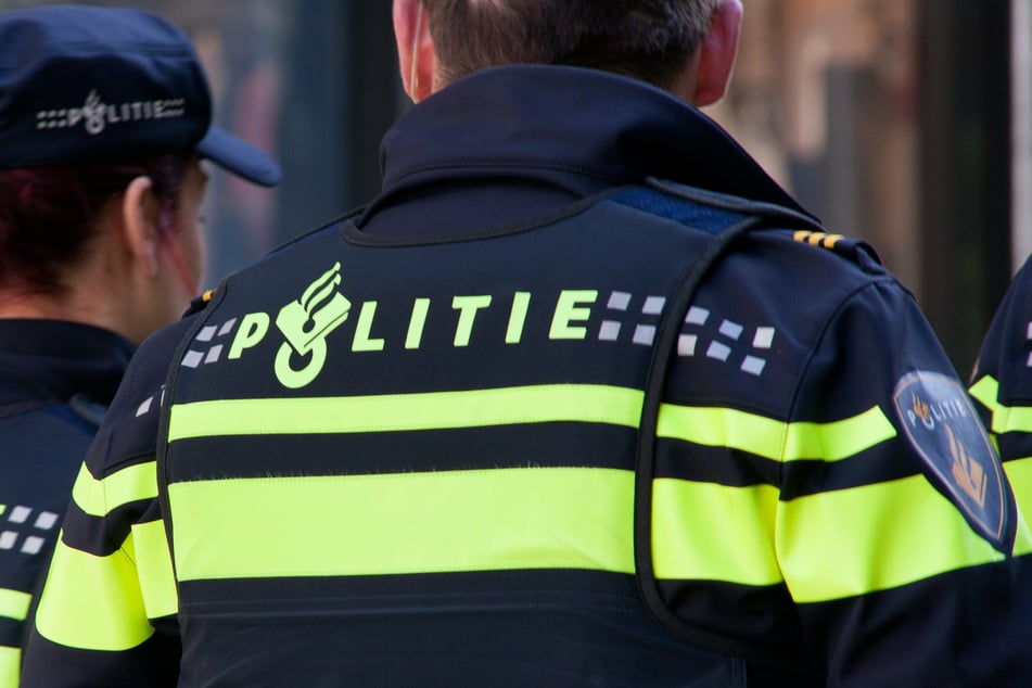 Niederländische Polizisten sollten einen Nachbarschaftsstreit schlichten. Die Situation eskalierte. (Symbolbild)