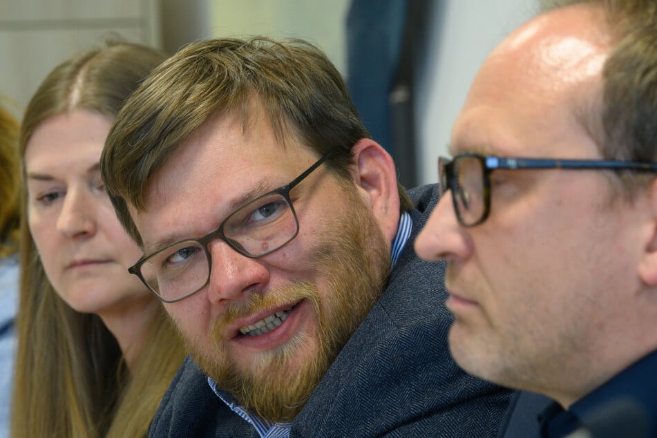 Der U-Ausschuss zum Magdeburg-Anschlag stellte am Dienstag Ergebnisse vor. Im Bild: Die Obfrau Kerstin Godenrath (CDU-Fraktion, l.), Obmann Guido Kosmehl (FDP-Fraktion, m.) und Obmann Falko Grube (SPD-Fraktionr.).
