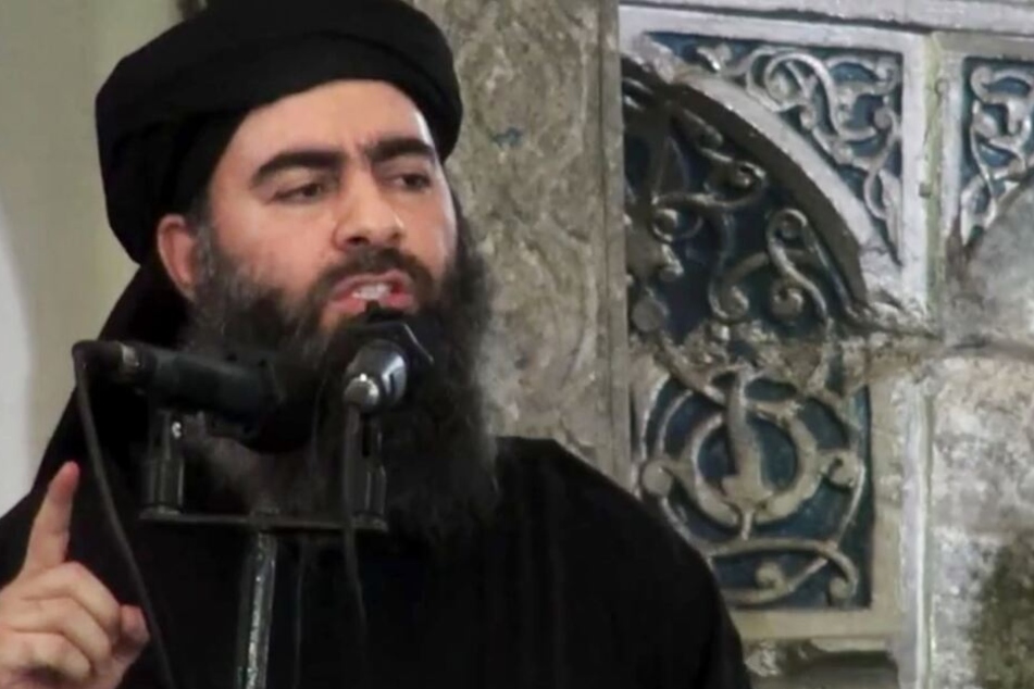 Das undatierte Foto aus einem Video zeigt den Anführer der IS-Terrormiliz Abu Bakr al-Bagdadi.