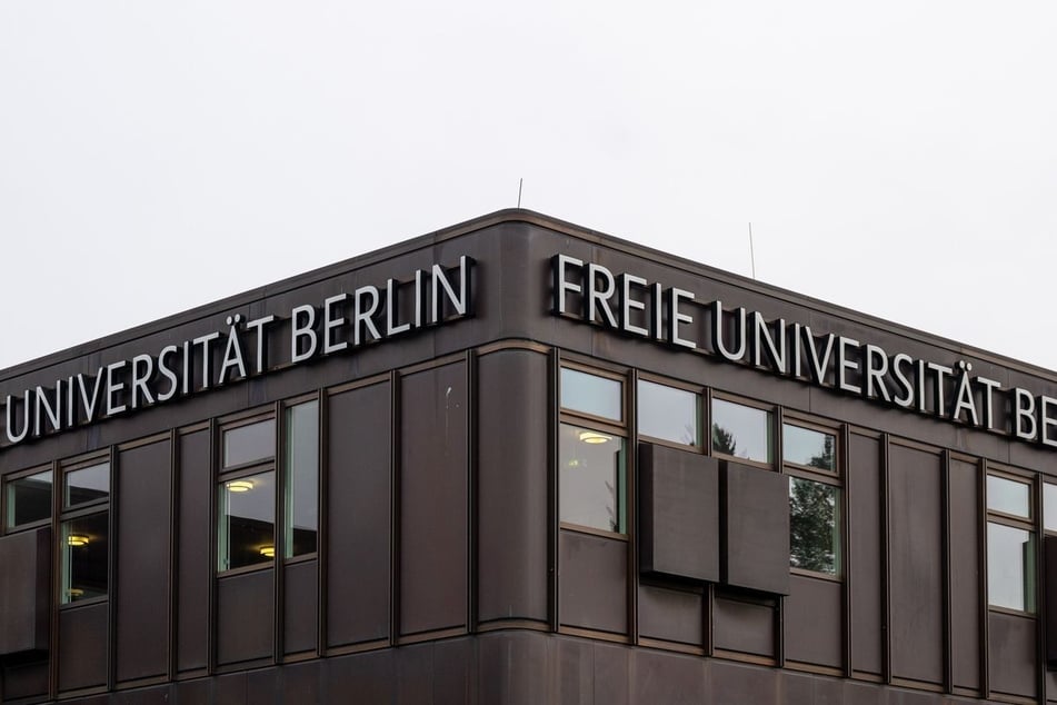 Berlin: Gegen Kürzungen: Studenten blockieren FU Berlin