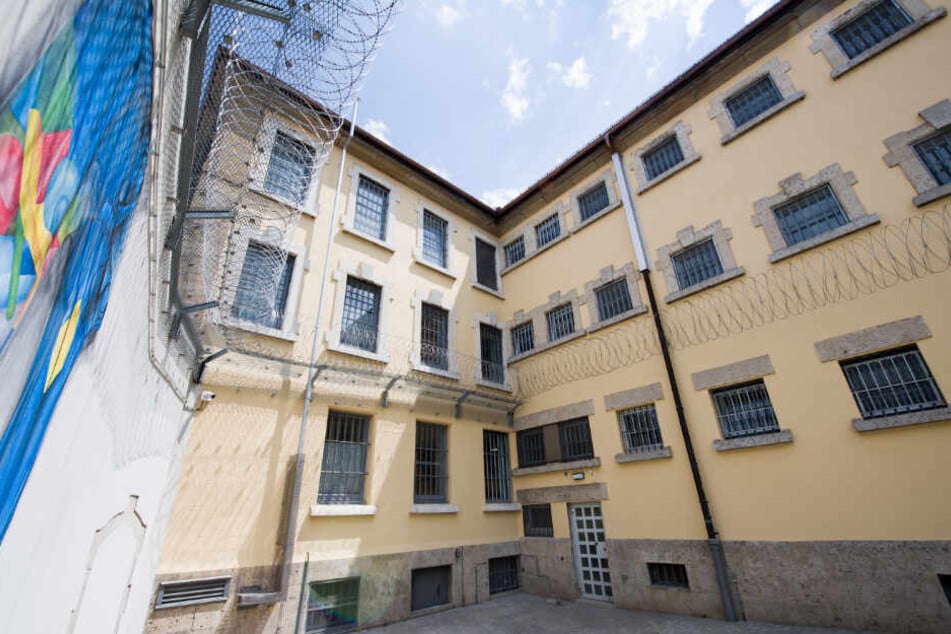 Der Gefängnishof der Abschiebehaftanstalt in Eichstätt (Bayern).