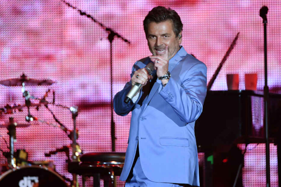 Thomas Anders steht zum Auftakt seiner Tour "Ewig mit Euch" am 2.05.2019 in Erfurt auf der Bühne in der Messehalle.