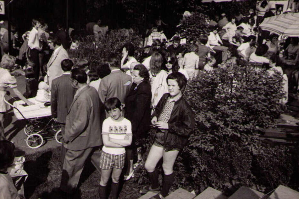 Zum Jubiläum öffnet der "Zoo der Minis" sein Fotoalbum. Hier eine Aufnahme der "Bärenschänke", in der zu DDR-Zeiten für Speis und Trank gesorgt wurde.