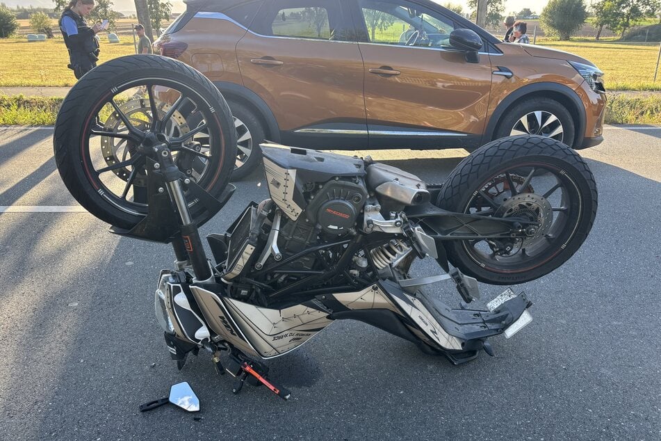 Zwei Unfälle an einer Stelle: Biker auf B244 verletzt