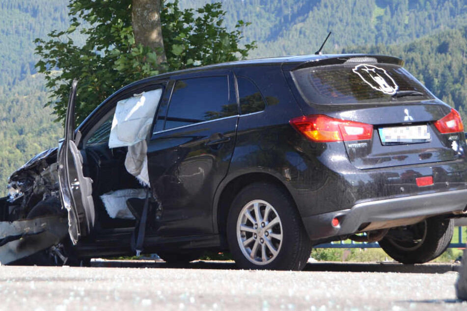 Insgesamt waren drei Fahrzeuge an dem Unfall bei Lamprechts im Landkreis Oberallgäu beteiligt.