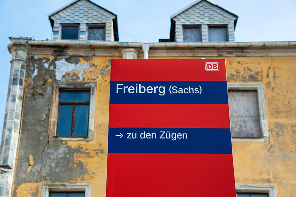 Das Gebäude ist dringend sanierungsbedürftig.
