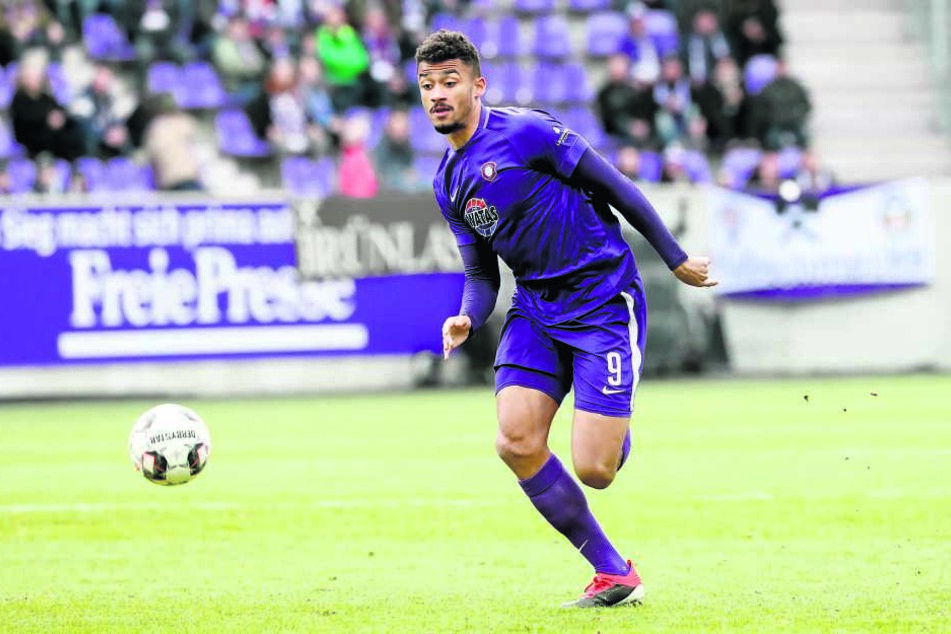 Will mit seinen Jungs morgen in Kiel den dritten Auswärtsdreier in Folge einfahren: Emmanuel Iyoha. Im Hinspiel erzielte er sein erstes Tor für den FCE.