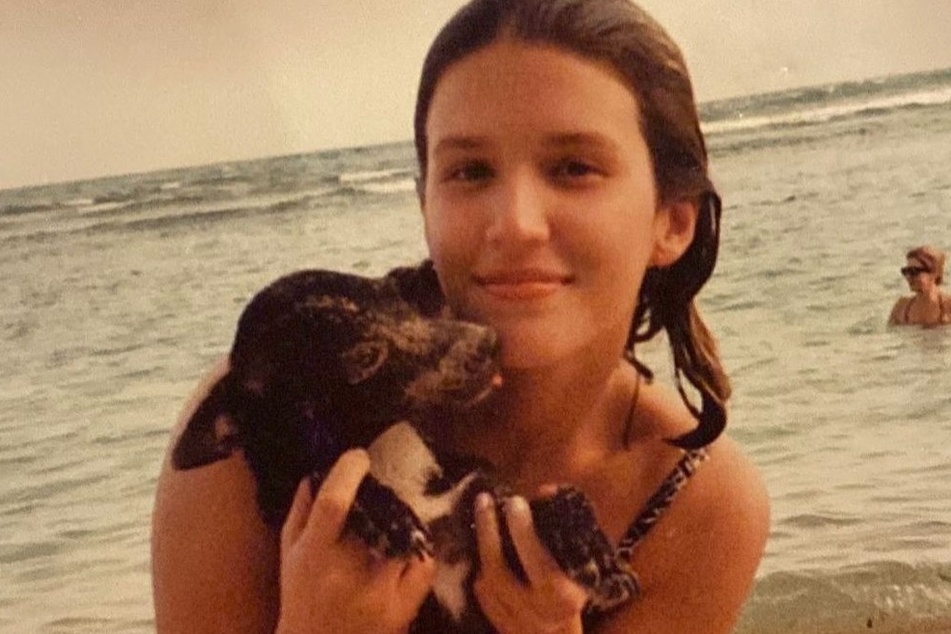 Bilder aus der Vergangenheit: Paula Rodriguez und ihre Hündin Maia im Urlaub.