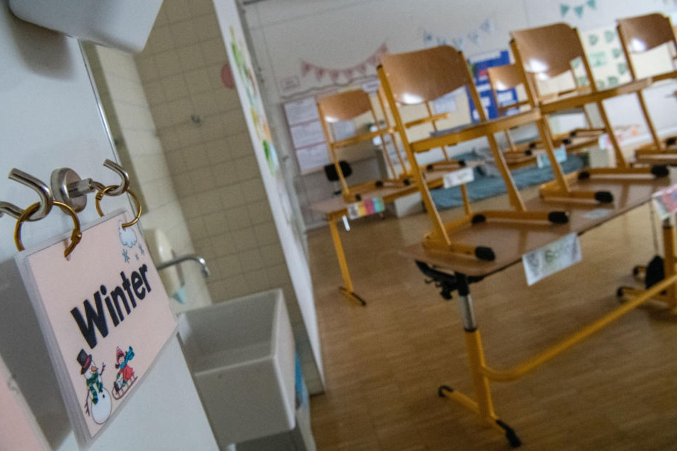 Die Klassenzimmer bleiben in Holzkirchen leer.