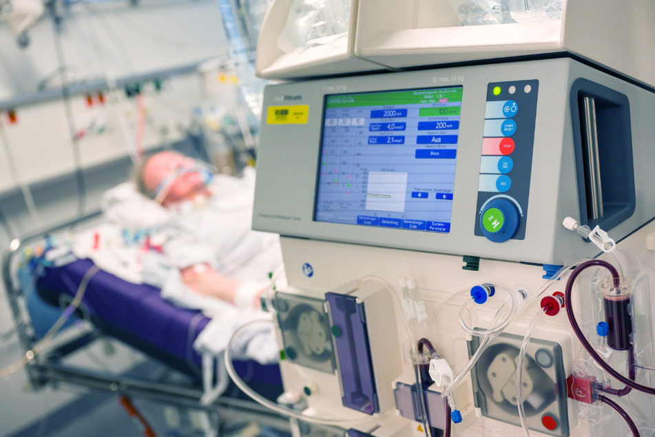 Immer auf der Kippe: Die Beatmung eines kranken Corona-Patienten ist für beide Seiten eine Herausforderung.