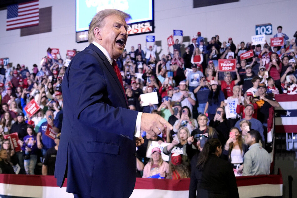 Donald Trump (77) bei seiner Wahlkampfveranstaltung in Conway (South Carolina).