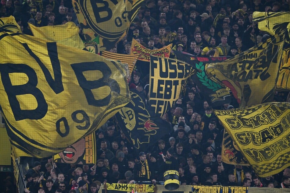 Die Stimmung im Signal Iduna Park ist bereits lange vor dem Anpfiff grandios.