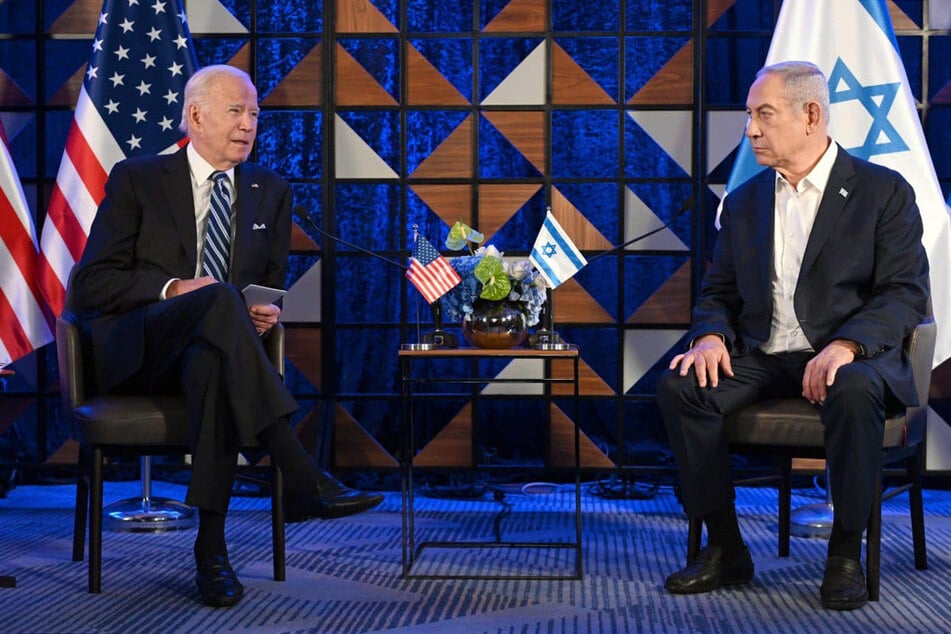 Joe Biden (81, l.), der noch amtierende Präsident der USA, und Benjamin Netanjahu (74), Ministerpräsident von Israel, bei einem Treffen in Tel Aviv im Oktober 2023.