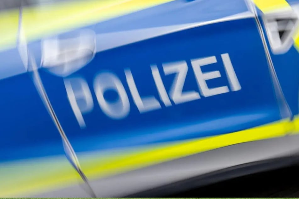 Mit Säugling im Auto: Ford-Fahrer bremst Transporter aus und schlägt Fahrzeugführer