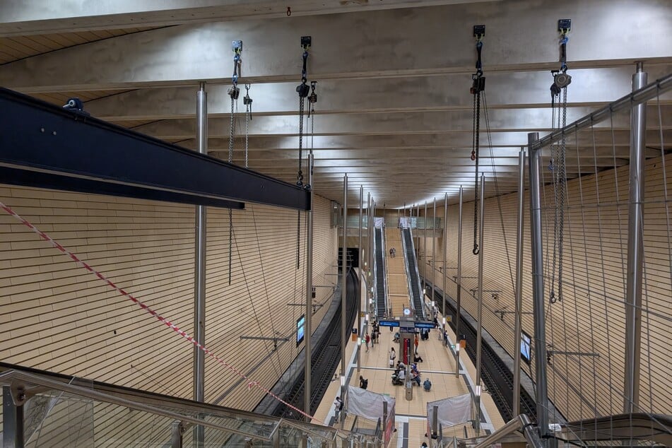 In der S-Bahn-Haltestelle Markt wird noch monatelang gebaut.