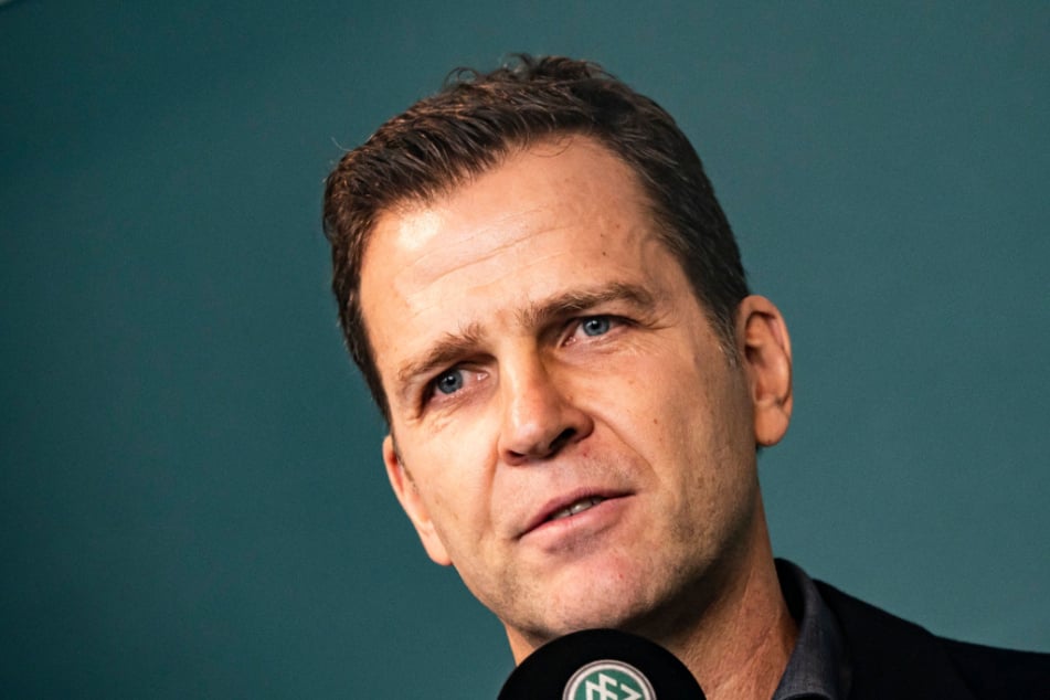 Nationalmannschafts-Direktor Oliver Bierhoff (52) hat keinen Zeitdruck bei der Trainer-Suche.
