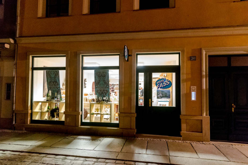 Der Unbekannte schlug gegen 18.20 Uhr in Pirnas Altstadt zu.