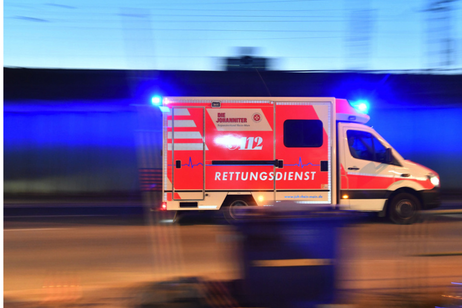 Feuerwehr löscht Brand in Emmendingen: 92-Jährige liegt tot in Wohnung!