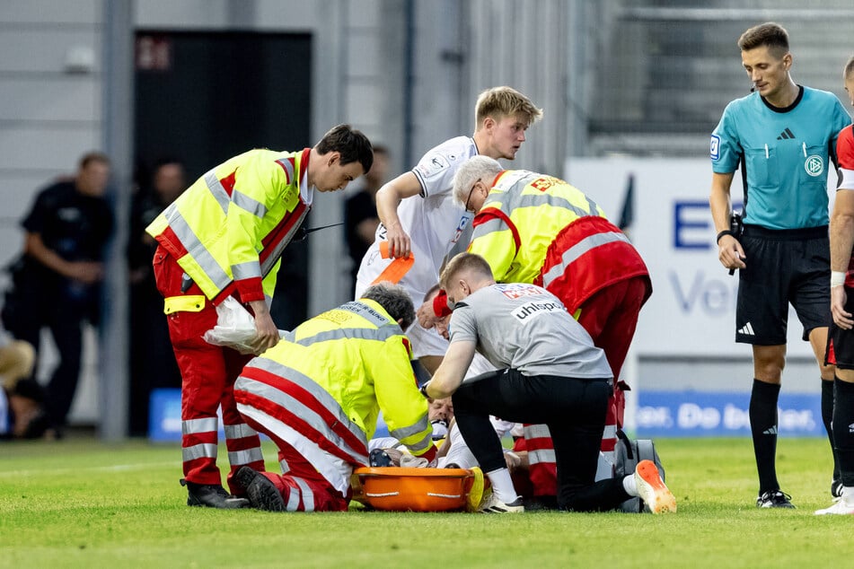 Für Johannes Reichert (34), Kapitän des SSV Ulm, war die Saison bereits nach etwas mehr als einer Stunde vorbei.