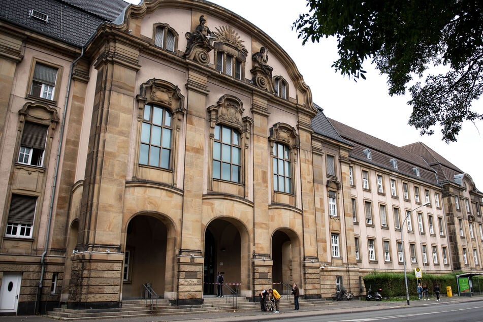 Am Montagvormittag um 11 Uhr startet der Prozess gegen den Ex-Politiker vor dem Landgericht Mönchengladbach.