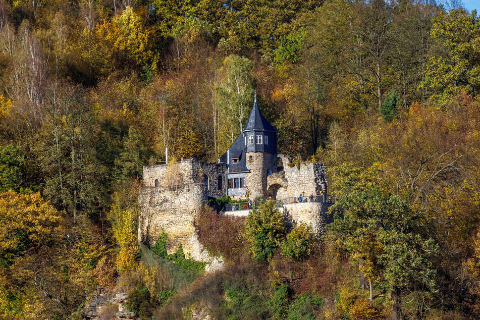 Die Burg Altrathen.