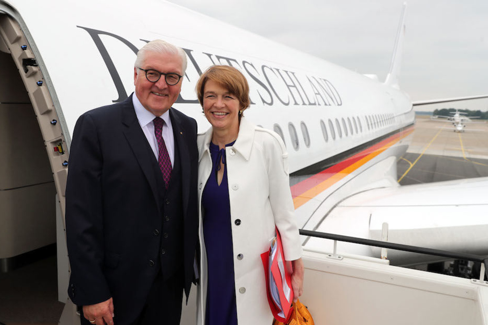 Bundespräsident Frank-Walter Steinmeier (62) und seine Frau Elke Büdenbender (56) fliegen von Berlin nach Johannesburg. (Archivbild)