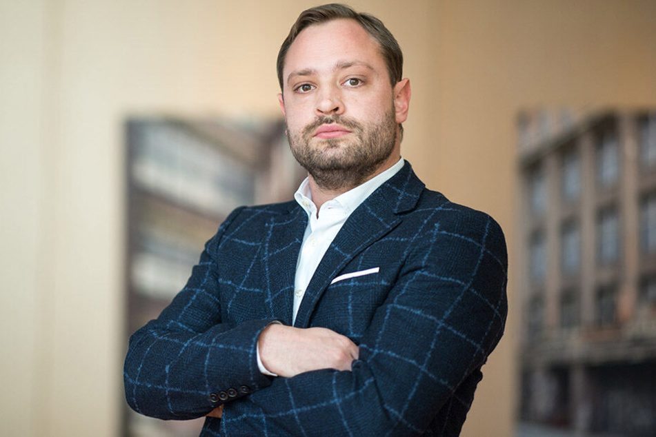 CDU-Generalsekretär Alexander Dierks (31) muss sich gerade einiges von seinem Amtsvorgänger anhören.