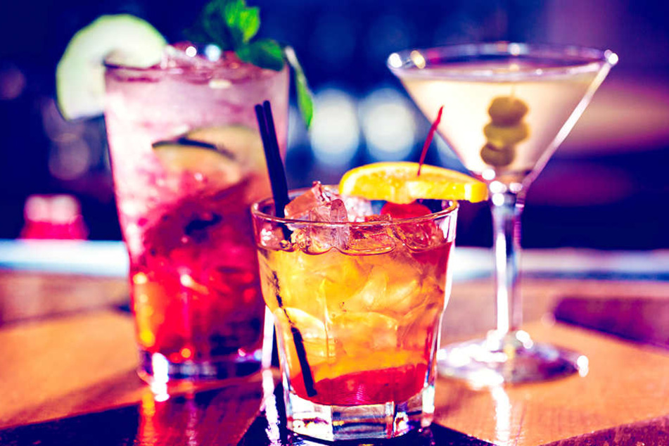 94,3 Prozent der Männer und 90 Prozent der Frauen trinken wenigstens gelegentlich Alkohol.