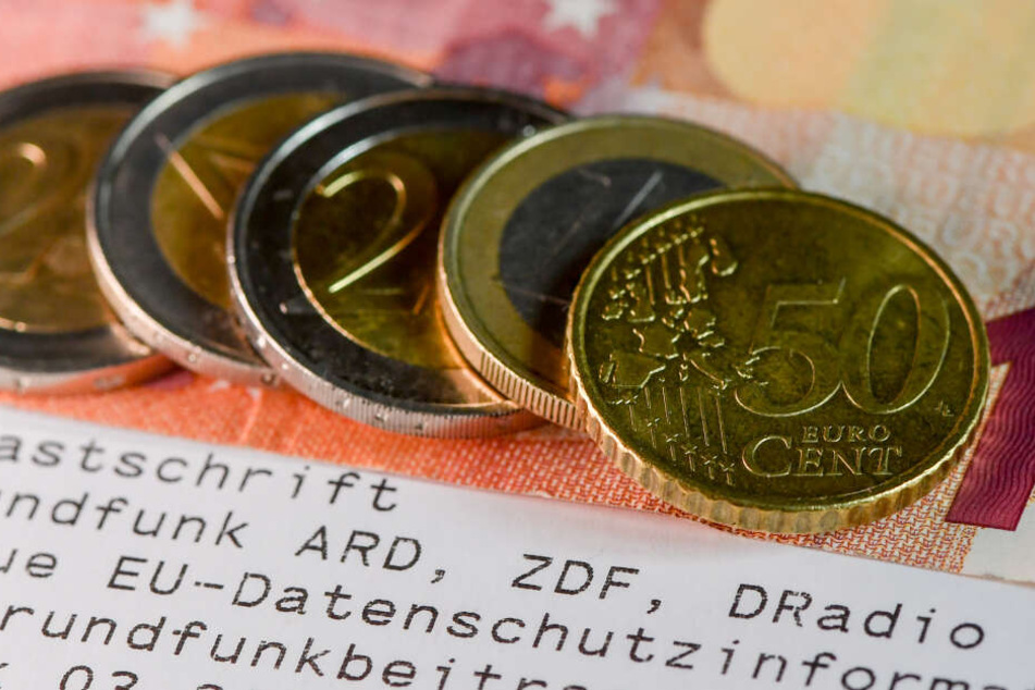 Über die künftige Höhe des Rundfunkbeitrags entscheidet die KEF im kommenden Jahr.