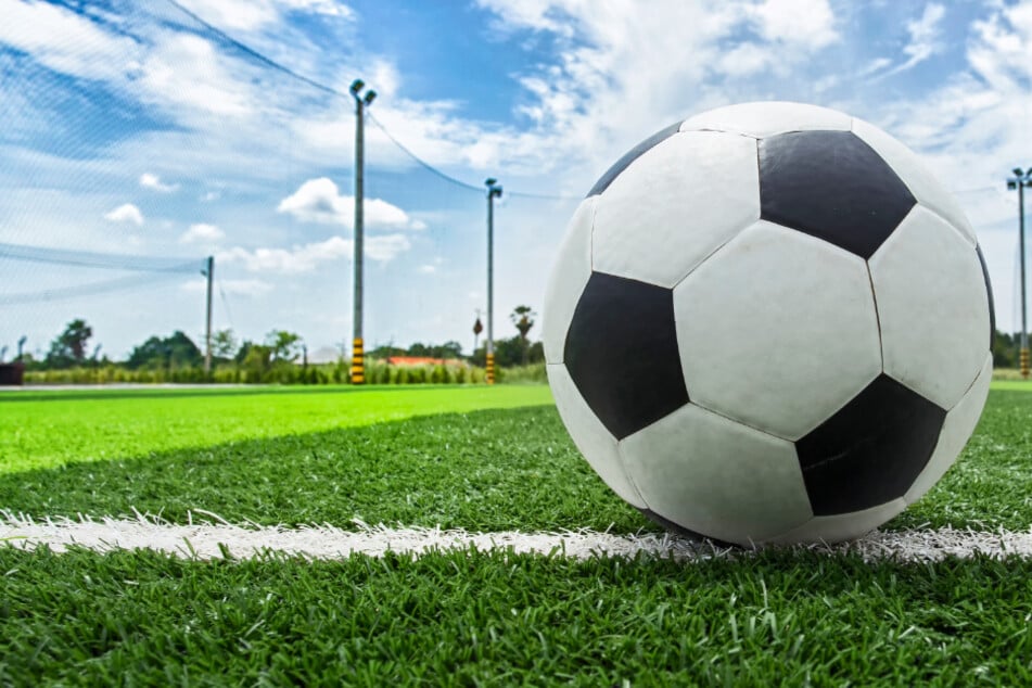 Die Fußball-Regionalliga Südwest hatte alle Spiele bis Ende November abgesetzt (Symbolbild).