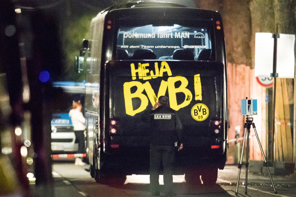 Die Profis des BVB waren auf dem Weg zum Champions-League-Spiel gegen AS Rom. Das Spiel wurde nur um 24 Stunden verschoben. (Archivbild)