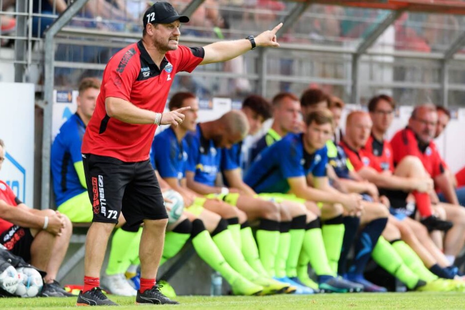 SCP-Trainer Steffen Baumgart war mit der Leistung seiner Mannschaft zufrieden.