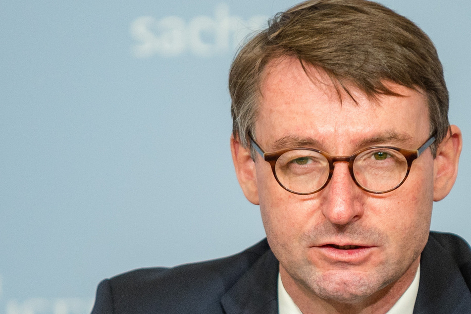 AfD-Untersuchungs-Ausschuss: Kleines Comeback für Ex-Minister Roland Wöller