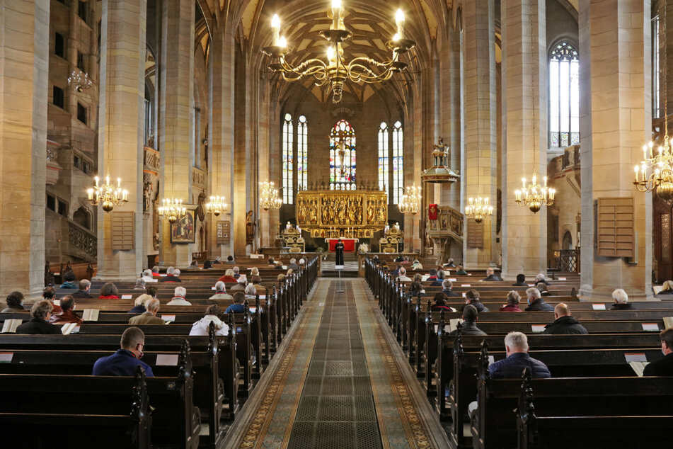 Gottesdienst ja, aber eingeschränkt. Zum Reformationsfest 2020 zeigte der Zwickauer Dom, wie es geht.