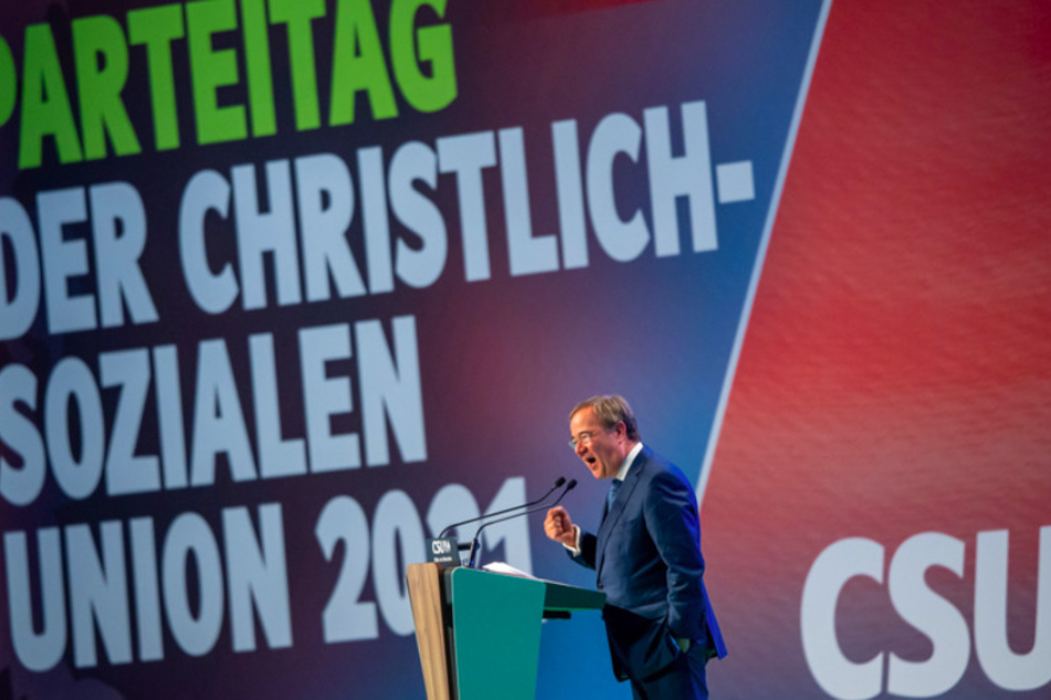 Unions-Kanzlerkandidat Armin Laschet (60) wetterte auf dem Parteitag gegen seinen Herausforderer.