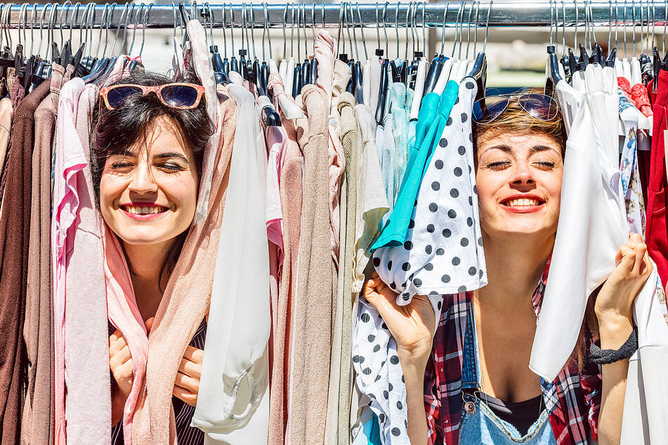 One person's trash is another person's goofy and delightful date. We mean the clothes, duh!